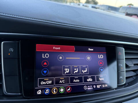 2022 Buick Enclave Essence