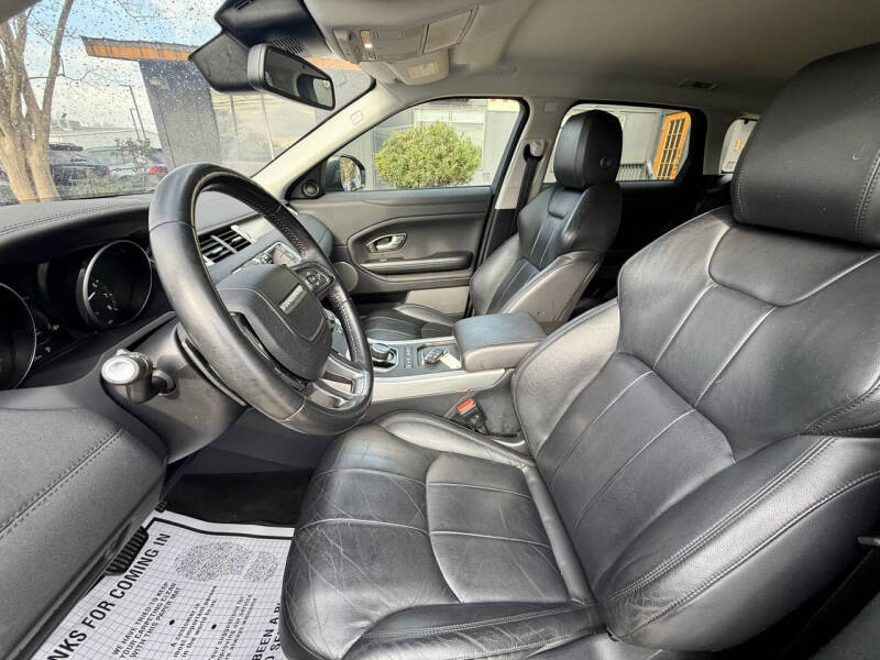 2017 Land Rover Range Rover Evoque SE