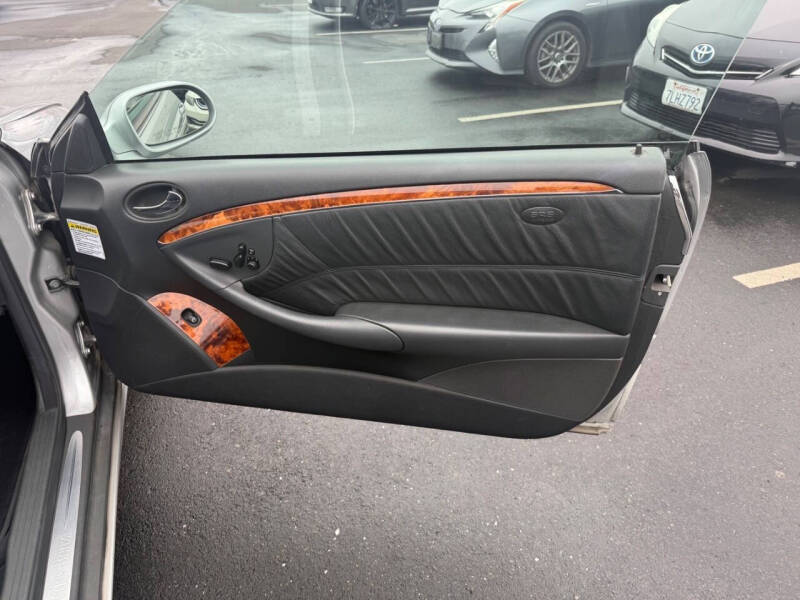 2004 Mercedes-Benz CLK CLK 320