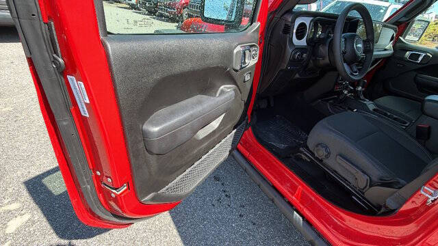 2025 Jeep Wrangler