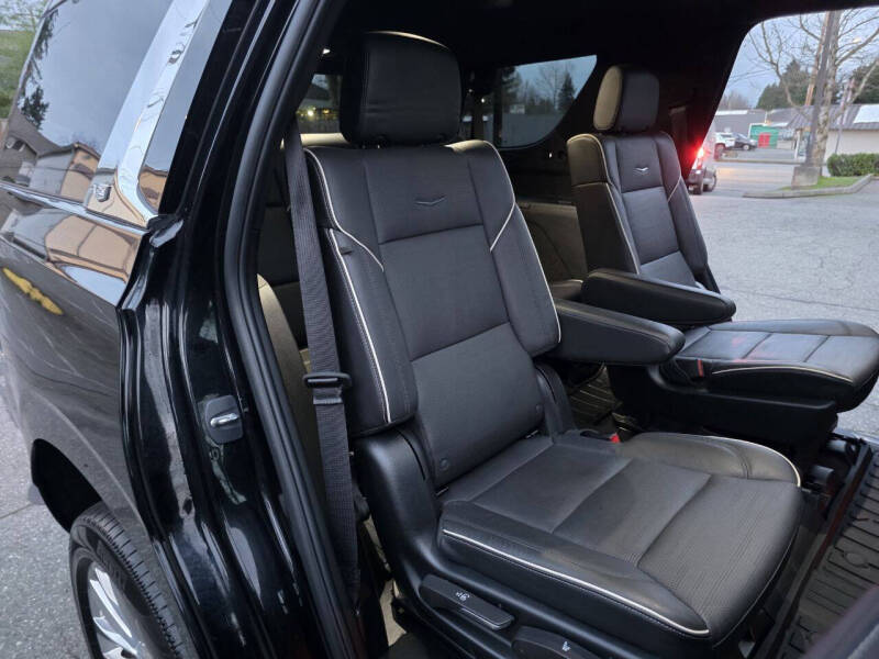 2023 Cadillac Escalade Premium Luxury