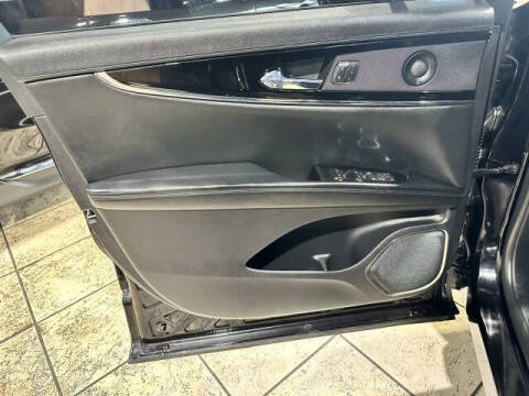 2021 Lincoln Nautilus Reserve