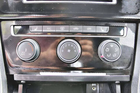 2017 Volkswagen Golf GTI S