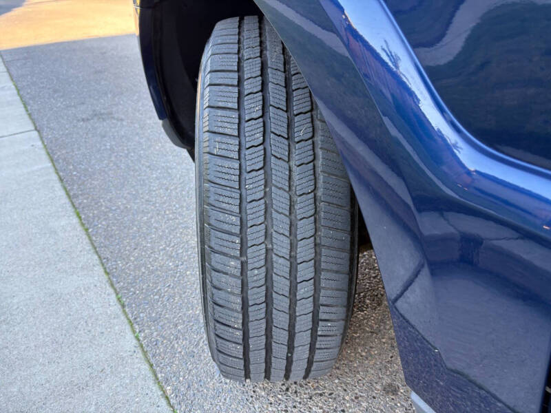 2004 Lincoln Aviator Luxury