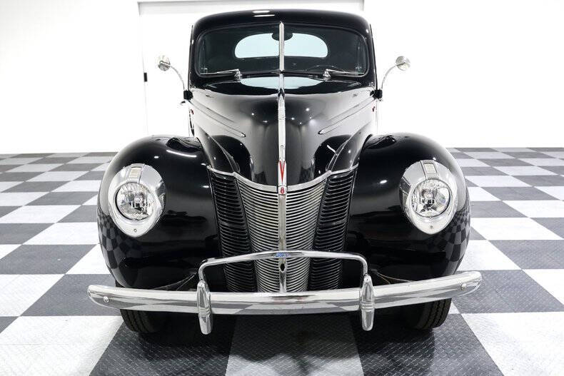 1940 Ford Deluxe