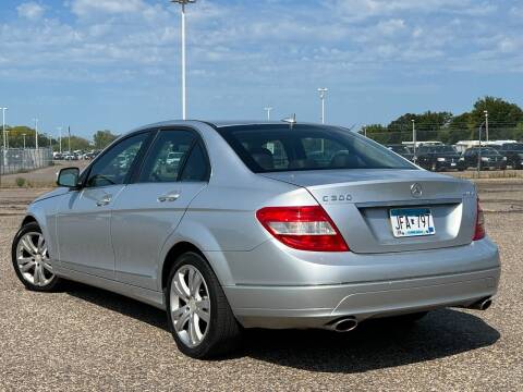 2009 Mercedes-Benz C-Class for sale at Direct Auto Sales LLC in Osseo MN