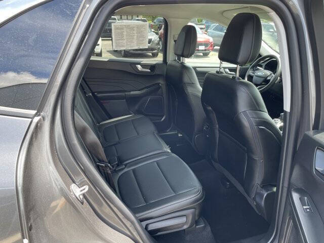 2022 Ford Escape SEL