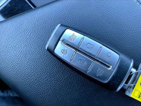 2023 Genesis G70
