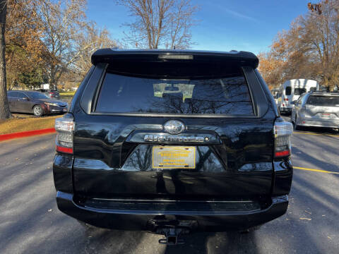 2017 Toyota 4Runner SR5 Premium