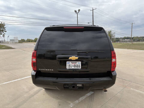 2012 Chevrolet Suburban LS 2500