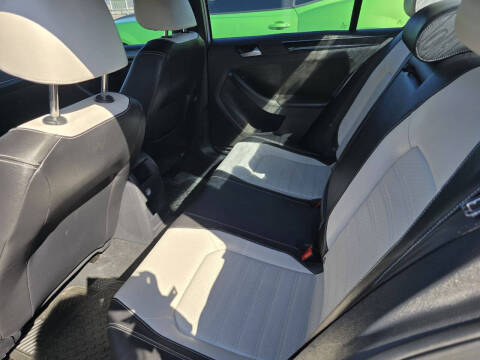 2015 Volkswagen Jetta Sport