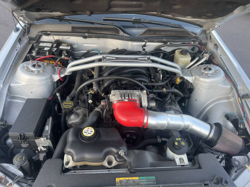 2006 Ford Mustang GT Deluxe