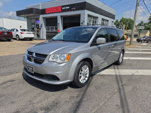 2016 Dodge Grand Caravan SXT Photo