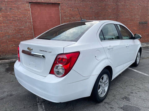 2016 Chevrolet Sonic LT Auto
