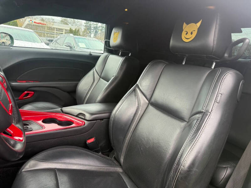 2018 Dodge Challenger SXT