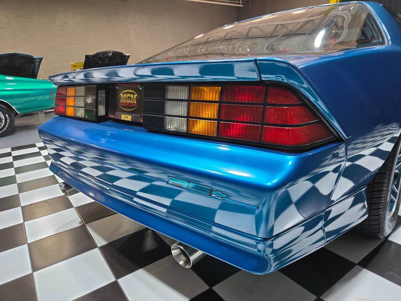 1992 Chevrolet Camaro 38