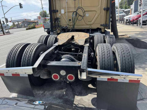 2016 Freightliner Cascadia