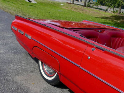 1962 Ford Thunderbird