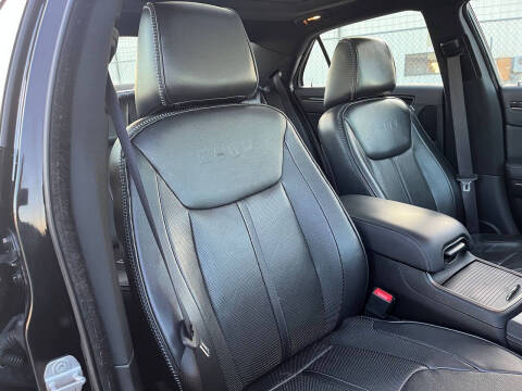 2014 Chrysler 300 C John Varvatos Limited Edition
