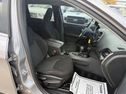 2019 Jeep Cherokee Latitude