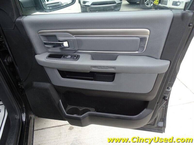 2020 RAM 1500 Classic SLT