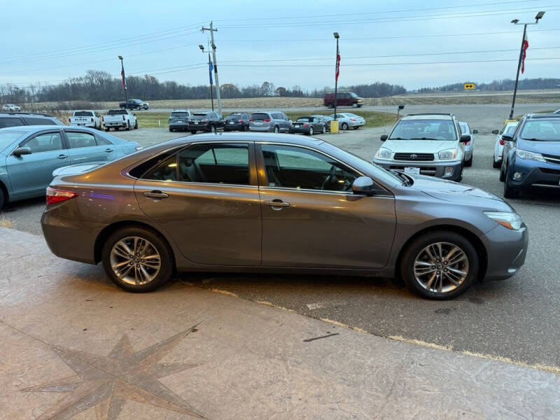 2017 Toyota Camry SE