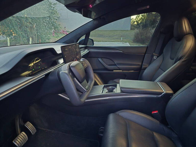 2022 Tesla Model X Plaid