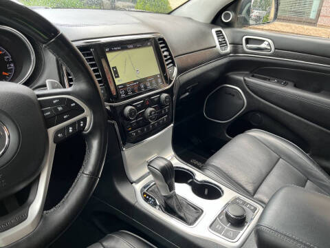 2021 Jeep Grand Cherokee Summit