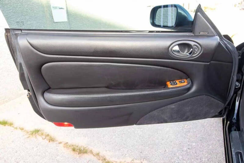 2000 Jaguar XKR