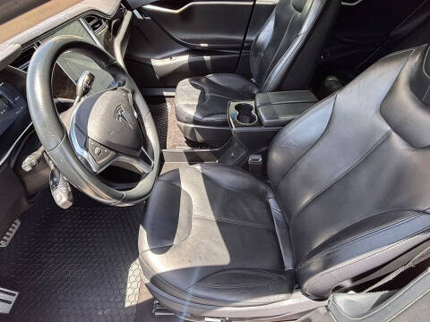 2014 Tesla Model S