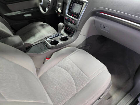 2013 GMC Acadia SLE-2