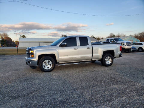 2015 Chevrolet Silverado 1500 for sale at Carworx LLC in Dunn NC