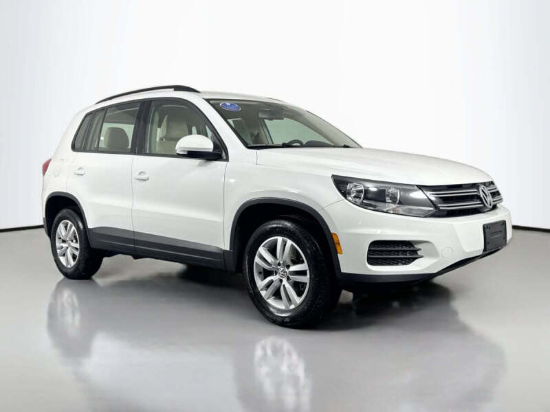 2017 Volkswagen Tiguan 2.0T Limited S 4Motion