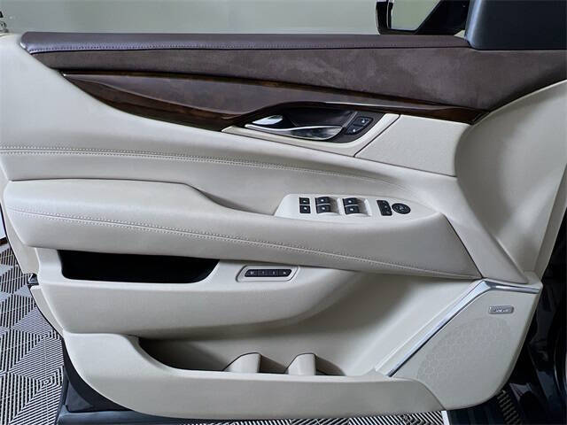 2016 Cadillac Escalade Premium Collection