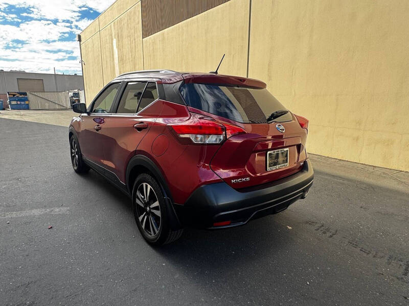 2018 Nissan Kicks SV