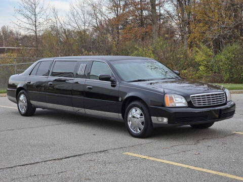 2000 Cadillac DeVille for sale at NeoClassics in Willoughby OH