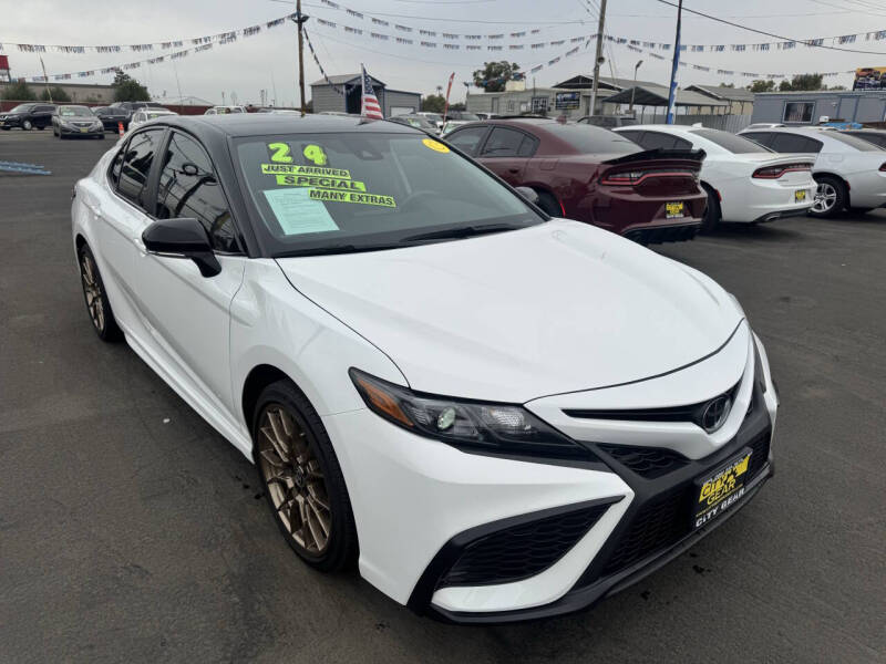 2024 Toyota Camry SE Nightshade