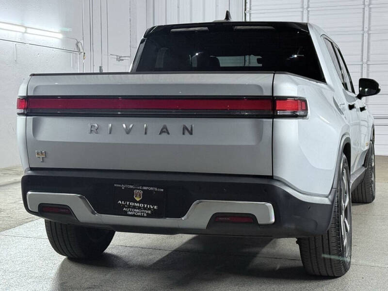 2022 Rivian R1T Adventure