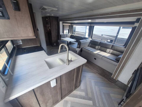 2022 Forest River Salem 32BHDS