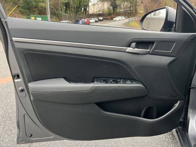 2019 Hyundai Elantra