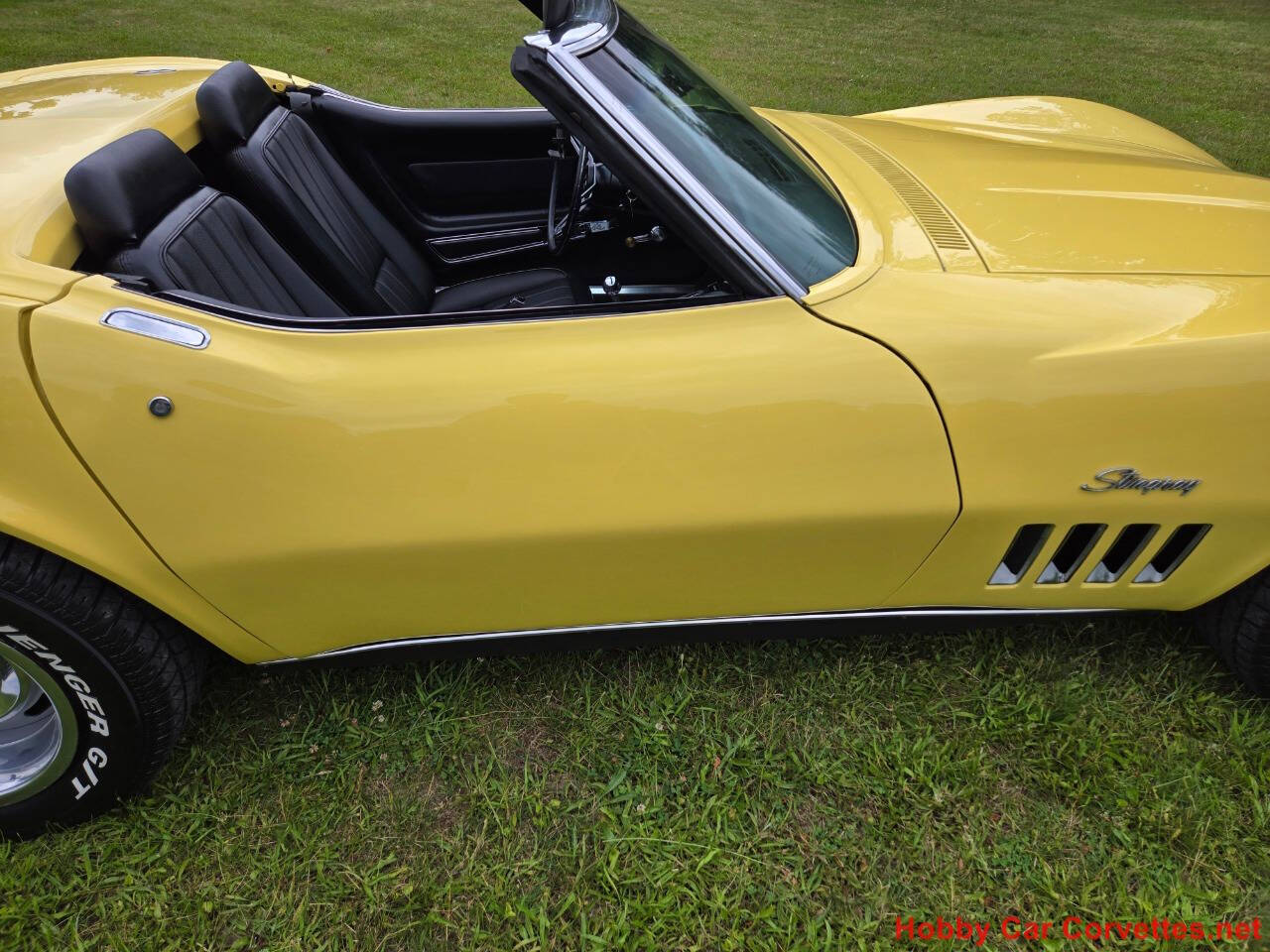1969 Chevrolet Corvette 12