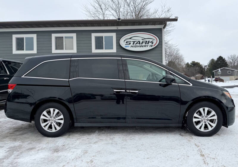 2016 Honda Odyssey SE's photo