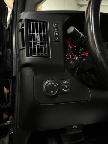 2019 Chevrolet Express LS 3500