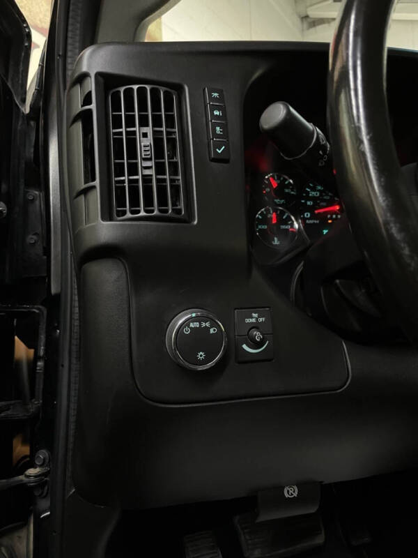 2019 Chevrolet Express LS 3500