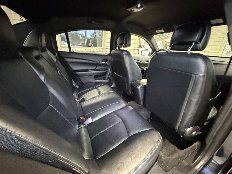 2011 Chrysler 200 Limited