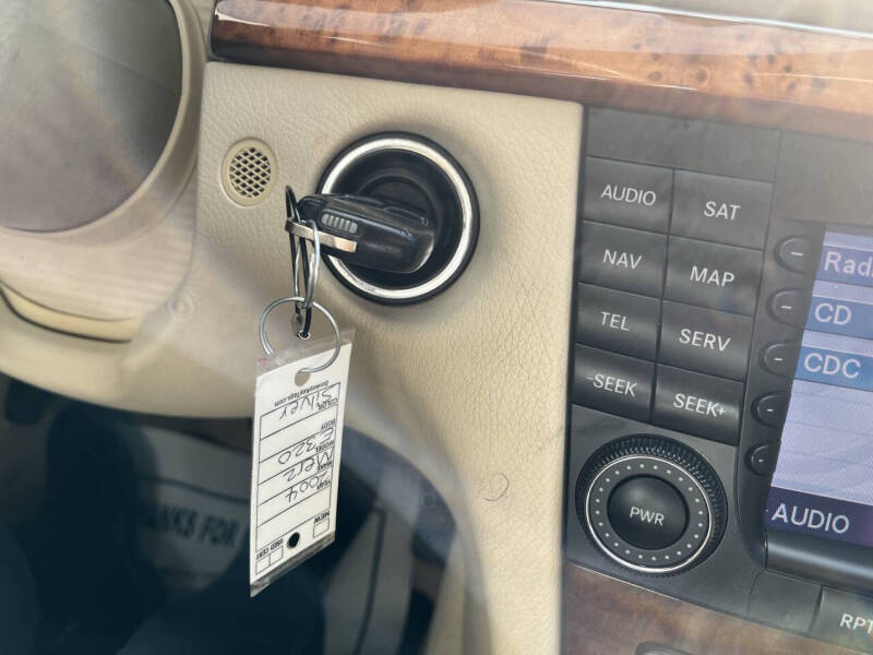 2004 Mercedes-Benz E-Class E 320