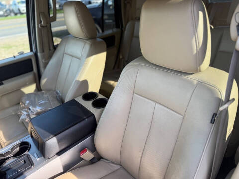 2016 Ford Expedition XLT