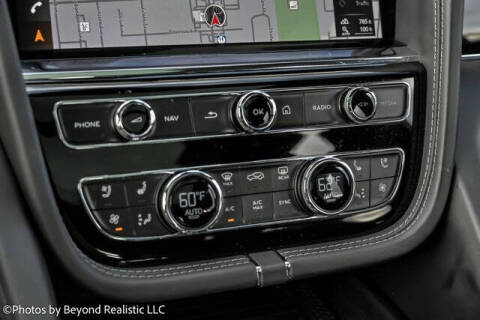 2024 Bentley Bentayga Hybrid