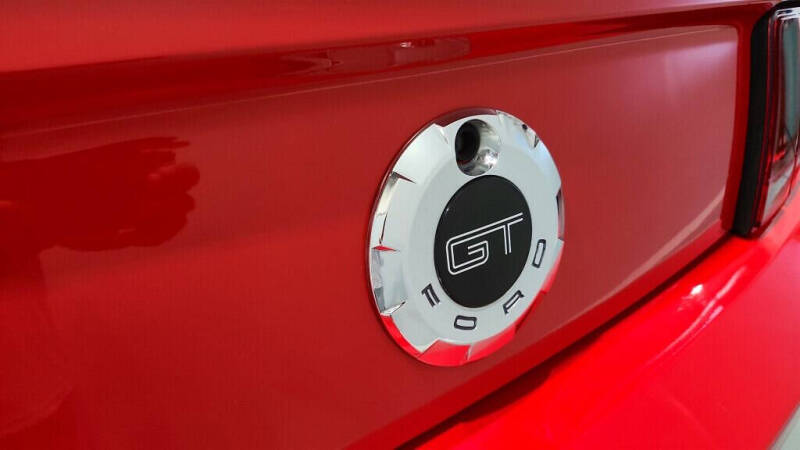 2006 Ford Mustang GT Deluxe