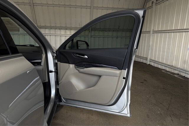 2022 Cadillac XT4 Luxury